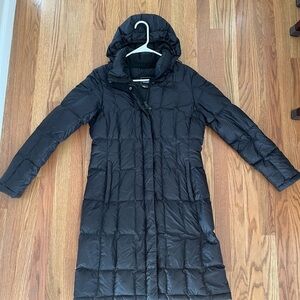 Women’s Long down winter jacket. NorthFace size S women’s